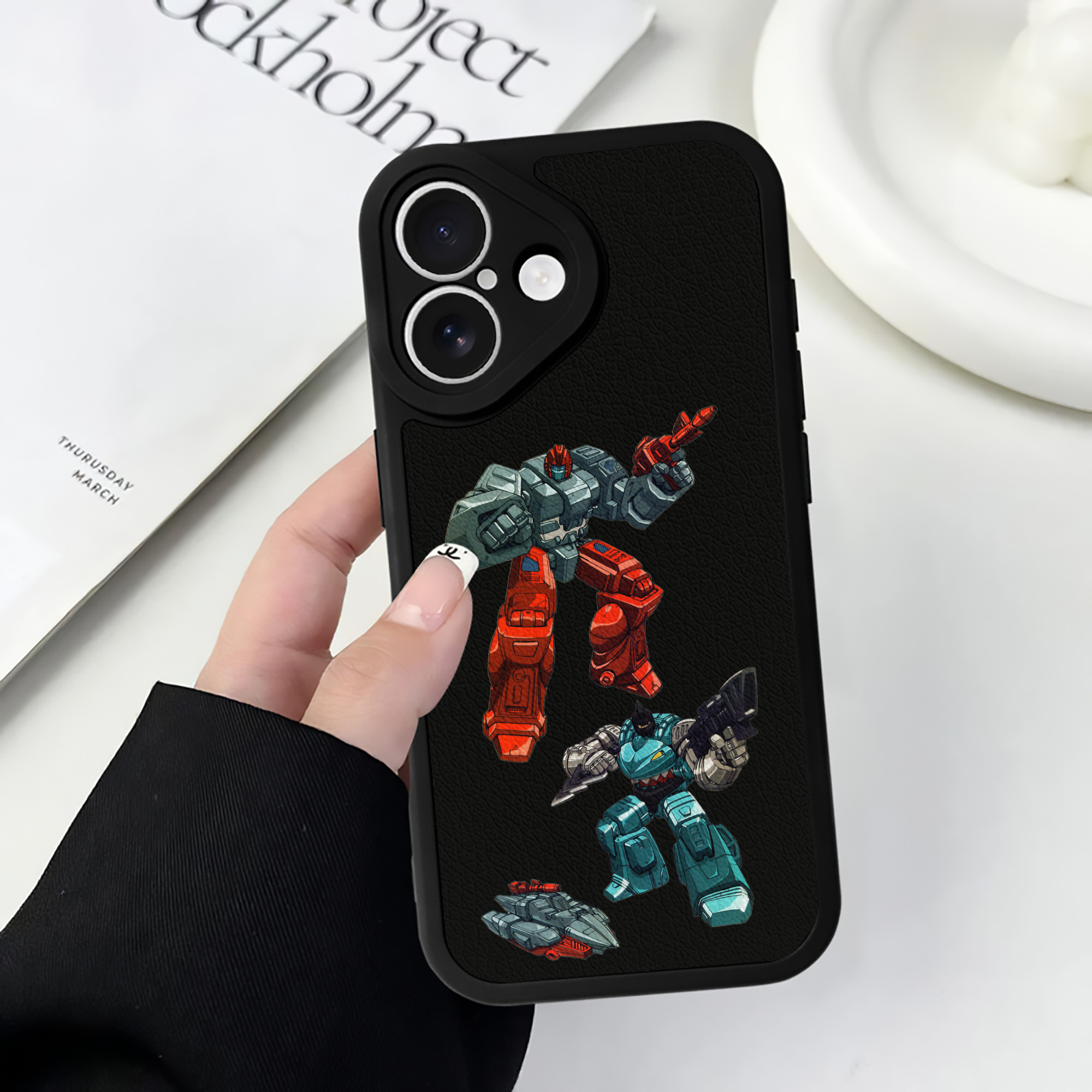 （画像用）  【iPhone 16シリーズ対応】シリコンスマホケース（レザー調） 材質：シリコン